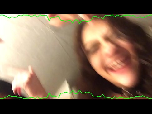 ❤️ Dúas bragas emotivas morenas sexys seguen a ser unha puta peculiar ❤❌ Vídeo de puta en nós ❌